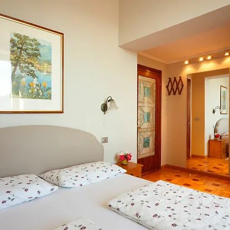 Josefa Apartment *